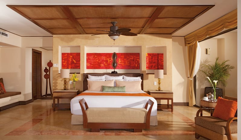 Dreams Riviera Cancun Resort & Spa-Preferred-Club-Ocean-Front-Presidential-Suite-1_4416